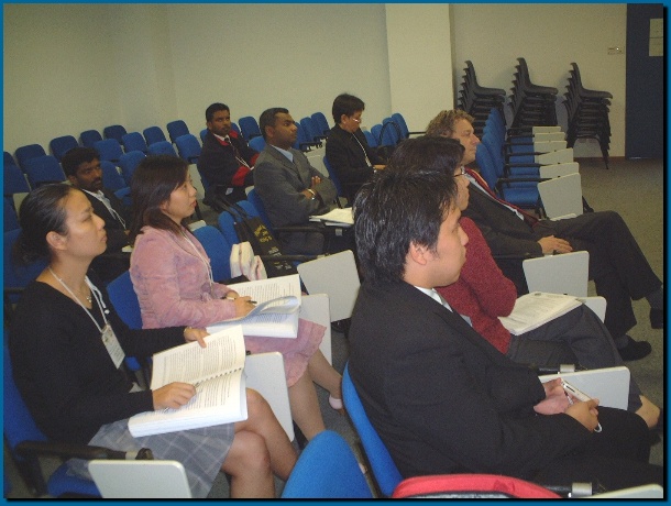 602x451 pixels (113K)